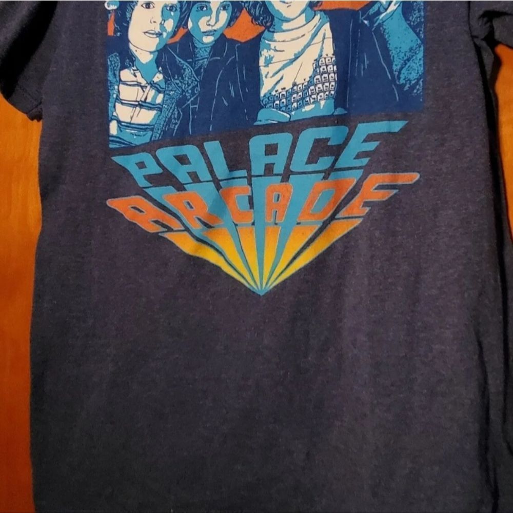 Stranger Things - image 2